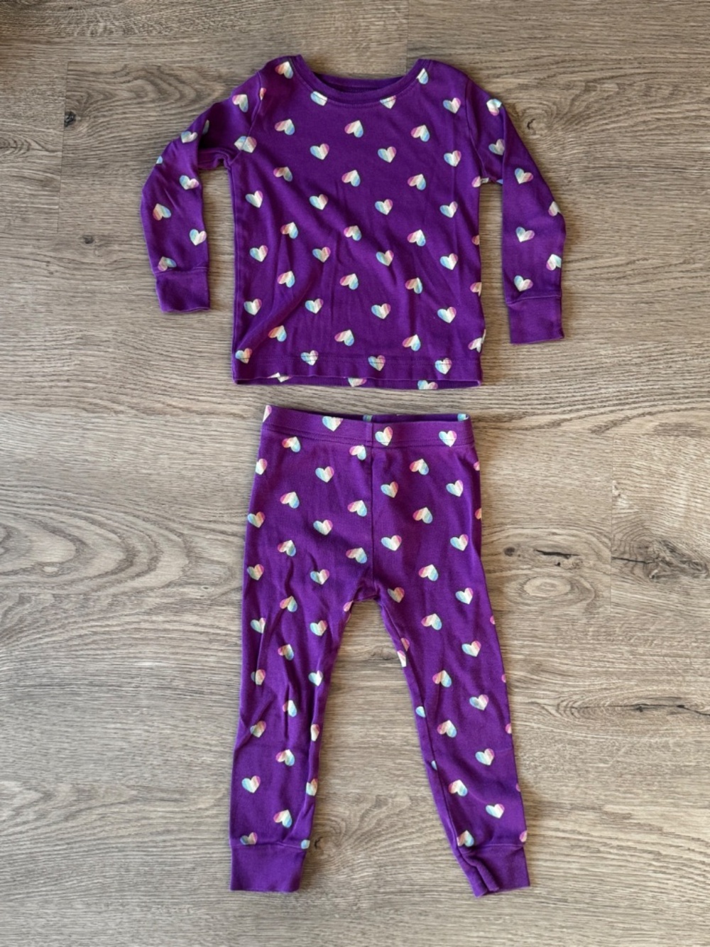 Old Navy Purple Rainbow Heart Pajama Set Girls Size 3T 2 Piece Cotton Sleepwear